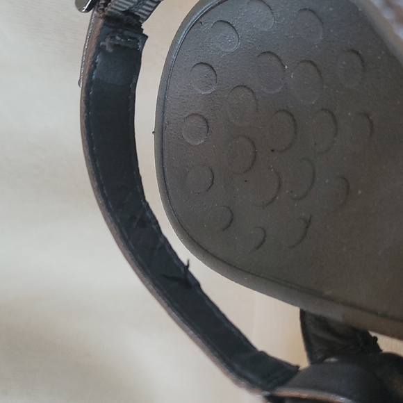 VIONIC pewter grey wedge thong sandals sz. 8 excellent shape!! - Picture 10 of 10